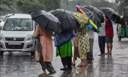 Weather News Today: दिल्ली-NCR में फिर झमाझम बारिश, पंजाब, यूपी समेत इन राज्यों में बरसेंगे बादल Weather News Today: दिल्ली-NCR में फिर झमाझम बारिश, पंजाब, यूपी समेत इन राज्यों में बरसेंगे बादल