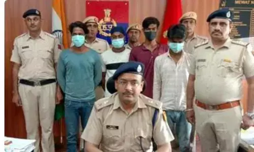 नूंह पुलिस ने एमपी के बुरहानपुर से हथियार निर्माता को किया गिरफ्तार नूंह पुलिस ने एमपी के बुरहानपुर से हथियार निर्माता को किया गिरफ्तार