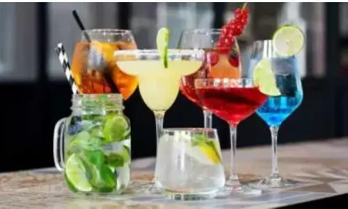 मुंह में पानी लाने वाले ओडिशा के इन पेय पदार्थों से गर्मी को मात दें मुंह में पानी लाने वाले ओडिशा के इन पेय पदार्थों से गर्मी को मात दें