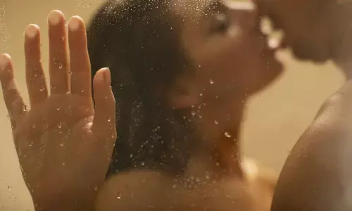 Top 4 Bathroom Sex Positions: ये 4 बाथरूम सेक्स पोजीशन आपके सारे तनाव को दूर कर सकता है