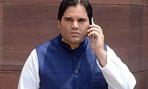 Varun Gandhi का अब पक्का टिकिट, 2024 में इस सीट से लड़ेंगे चुनाव! Varun Gandhi का अब पक्का टिकिट, 2024 में इस सीट से लड़ेंगे चुनाव!