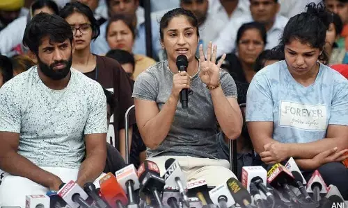 मुजफ्फर नगर में कल होगी हरिद्वार से लौटे पहलवानों की खाप पंचायत मुजफ्फर नगर में कल होगी हरिद्वार से लौटे पहलवानों की खाप पंचायत