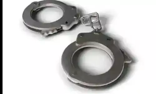 लुधियाना में ₹20000 लूटने के आरोप में सफाई कर्मचारी और उसके दो सहयोगी हुए गिरफ्तार लुधियाना में ₹20000 लूटने के आरोप में सफाई कर्मचारी और उसके दो सहयोगी हुए गिरफ्तार