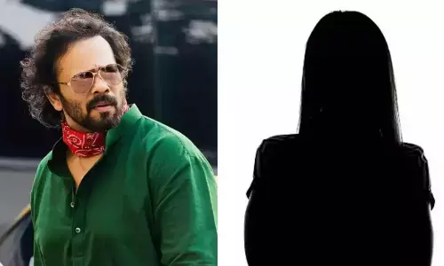 Khatron Ke Khiladi 13 से बाहर हुआ तीसरा खिलाड़ी, Rohit Shetty के शो से इस हसीना का कटा पत्ता... Khatron Ke Khiladi 13 से बाहर हुआ तीसरा खिलाड़ी, Rohit Shetty के शो से इस हसीना का कटा पत्ता...