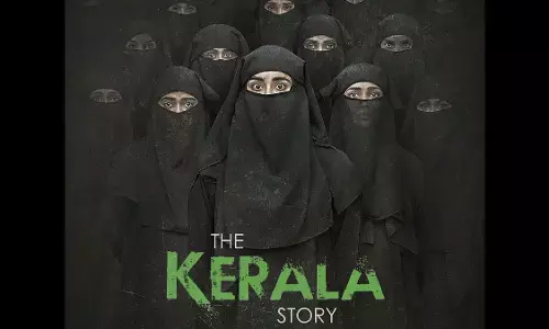 The Kerala Story के ओटीटी प्रीमियर को लेकर आ रही खबरों को मेकर्स ने बताया फर्जी, अभी तक ओटीटी प्लेटफॉर्म नहीं हुआ है कंफर्म The Kerala Story के ओटीटी प्रीमियर को लेकर आ रही खबरों को मेकर्स ने बताया फर्जी, अभी तक ओटीटी प्लेटफॉर्म नहीं हुआ है कंफर्म