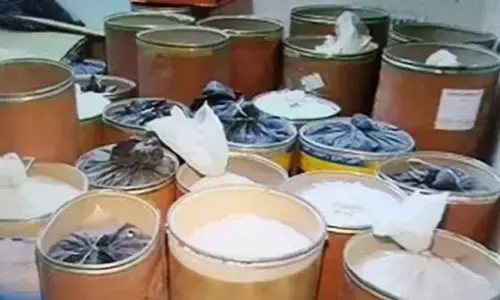 दिल्ली, यूपी में नकली दवा बेचने वाले गिरोह का भंडाफोड़ दिल्ली, यूपी में नकली दवा बेचने वाले गिरोह का भंडाफोड़