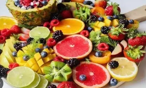 खट्टे फलों के आश्चर्यजनक फायदे जानकर हैरान हो जाएंगे आप जानिए क्यों जरूरी है यह हमारे शरीर के लिए खट्टे फलों के आश्चर्यजनक फायदे जानकर हैरान हो जाएंगे आप जानिए क्यों जरूरी है यह हमारे शरीर के लिए