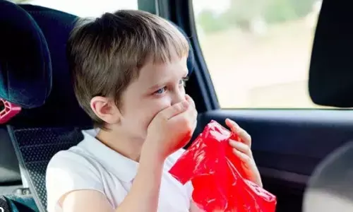 Motion Sickness: अगर आपको भी सफर के दौरान आती है उल्टी तो अपने साथ रखें यह तीन चीजें Motion Sickness: अगर आपको भी सफर के दौरान आती है उल्टी तो अपने साथ रखें यह तीन चीजें