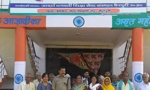 जानिए भारत में अपने माता पिता को वृद्धा आश्रम में छोड़ने का चलन क्यों बढ़ रहा है जानिए भारत में अपने माता पिता को वृद्धा आश्रम में छोड़ने का चलन क्यों बढ़ रहा है