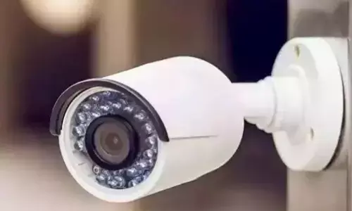 लखनऊ में हर घर कैमरा योजना की गई शुरू लखनऊ में हर घर कैमरा योजना की गई शुरू