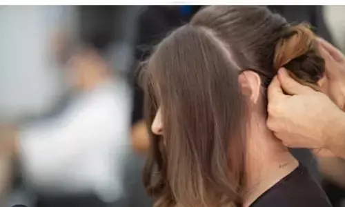 स्टाइलिंग और ब्यूटी टिप्स: आपके रूप और आत्मविश्वास का स्रोत स्टाइलिंग और ब्यूटी टिप्स: आपके रूप और आत्मविश्वास का स्रोत