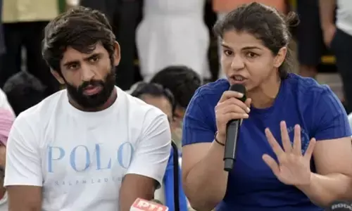 Wrestlers Protest : पहलवान साक्षी मलिक ने दे नया दिया अल्टीमेटम, सकते में सरकार? Wrestlers Protest : पहलवान साक्षी मलिक ने दे नया दिया अल्टीमेटम, सकते में सरकार?