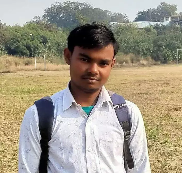 सिविल सर्विसेज की तैयारी कर रहे युवा आशीष तिवारी ने की आत्महत्या, सुसाइड नोट में लिखा थाना रहीमाबाद पूरा भ्रष्ट है सिविल सर्विसेज की तैयारी कर रहे युवा आशीष तिवारी ने की आत्महत्या, सुसाइड नोट में लिखा थाना रहीमाबाद पूरा भ्रष्ट है