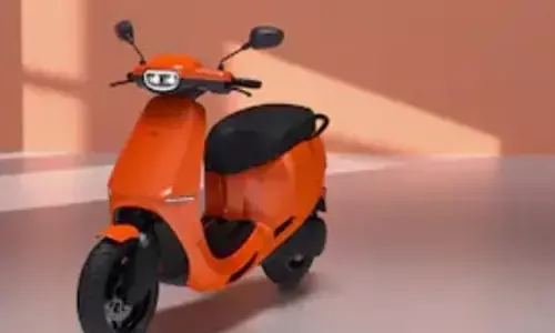 ओला लवर्स को बड़ा झटका! बंद हुए दो वेरियंट, जानें पूरी डिटेल ओला लवर्स को बड़ा झटका! बंद हुए दो वेरियंट, जानें पूरी डिटेल