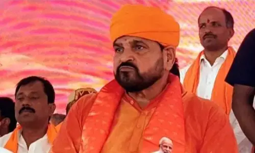 चार पहलवानों ने पुलिस के साथ पूर्व डब्ल्यूएफआई प्रमुख के खिलाफ ऑडियो, विजुअल सबूत किए शेयर चार पहलवानों ने पुलिस के साथ पूर्व डब्ल्यूएफआई प्रमुख के खिलाफ ऑडियो, विजुअल सबूत किए शेयर