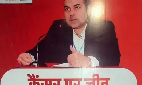 टाटा मेमोरियल सेंटर मुंबई के हेड नेक कैंसर सर्जन प्रोफेसर पंकज चतुर्वेदी ने ‘कैंसर पर जीत’ पर दी बड़ी जानकारी टाटा मेमोरियल सेंटर मुंबई के हेड नेक कैंसर सर्जन प्रोफेसर पंकज चतुर्वेदी ने ‘कैंसर पर जीत’ पर दी बड़ी जानकारी