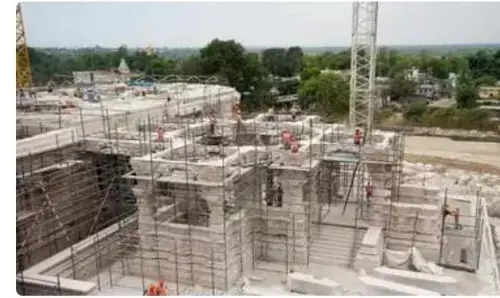 राम मंदिर गर्भगृह साल के अंत तक बनने की संभावना है राम मंदिर गर्भगृह साल के अंत तक बनने की संभावना है