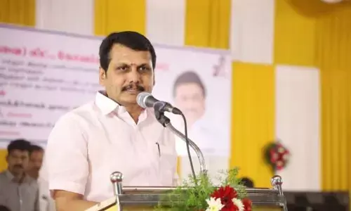 तमिलनाडु के बिजली मंत्री सेंथिल बालाजी को ED ने किया गिरफ्तार तमिलनाडु के बिजली मंत्री सेंथिल बालाजी को ED ने किया गिरफ्तार