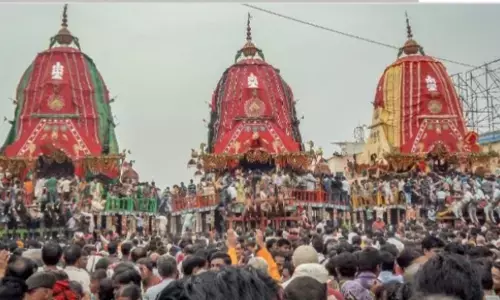 जगन्नाथ पुरी रथ यात्रा 2023 कब है? दिनांक, समय और ओडिशा में दिव्य गंतव्य तक कैसे पहुंचे