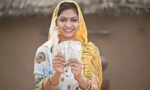 शादीशुदा महिलाओं के लिए मोदी सरकार की जबरदस्त योजना, अकाउंट में आएंगे पूरे 5000 रुपये, ऐसे करें प्राप्त! शादीशुदा महिलाओं के लिए मोदी सरकार की जबरदस्त योजना, अकाउंट में आएंगे पूरे 5000 रुपये, ऐसे करें प्राप्त!