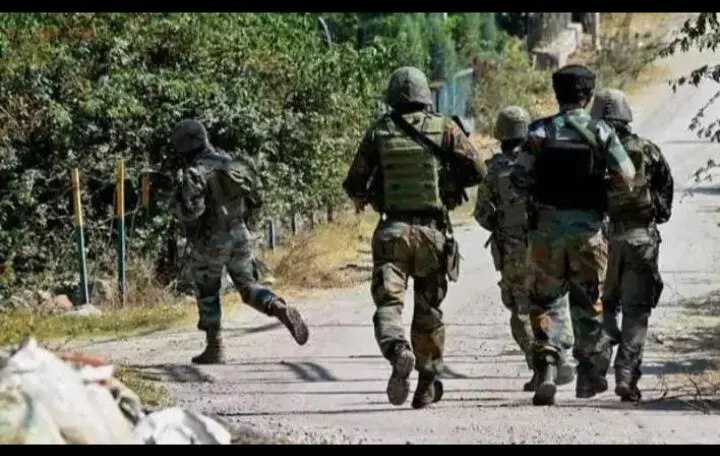जम्मू-कश्मीर में नियंत्रण रेखा के पास 5 आतंकवादी मारे गए