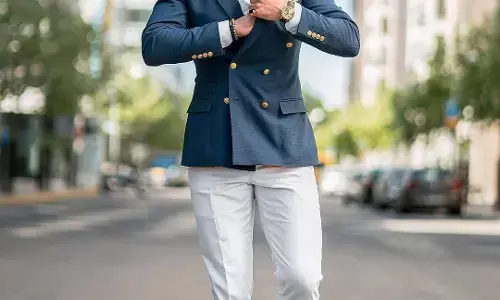 स्टाइलिश, आत्मविश्वासी और स्मार्ट कैसे बनें स्टाइलिश, आत्मविश्वासी और स्मार्ट कैसे बनें