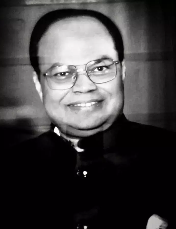 यूपी के पूर्व मुख्य सचिव सेवानिवृत्त IAS अखंड प्रताप सिंह का दिल्ली में निधन यूपी के पूर्व मुख्य सचिव सेवानिवृत्त IAS अखंड प्रताप सिंह का दिल्ली में निधन