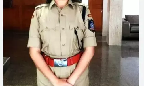 IPS mohita sharma Success Story: अमिताभ बच्चन की फॉलोइंग लिस्ट में आती है यह महिला आईपीएस, जाने कौन है यह?