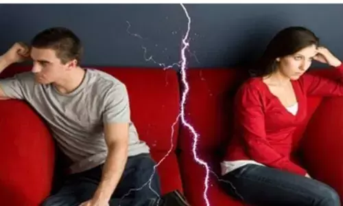 जानिए विवाहित जोड़ों को कौनसी आठ समस्याओं का करना पड़ता है सामना जानिए विवाहित जोड़ों को कौनसी आठ समस्याओं का करना पड़ता है सामना