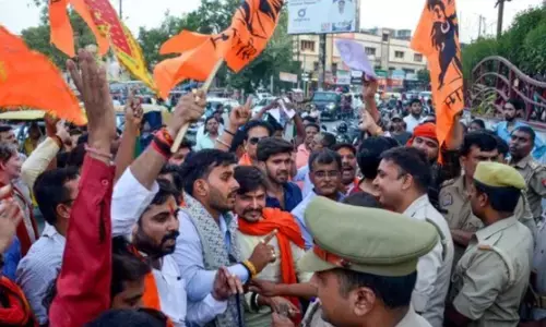 दिल्ली एचसी आदिपुरुष फिल्म पर तत्काल सुनवाई नहीं करेगी