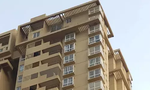 बंगलुरु सोसाइटी के नौकरानीयों के लिए लागू किए गए नए नियमों की वजह से ऑनलाइन फैल रहा है आक्रोश