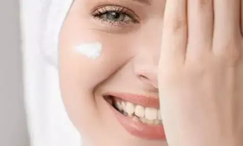 Chia Seeds For Skin: बेदाग, चमकती त्वचा के लिए करें इस जादुई बीज का इस्तेमाल