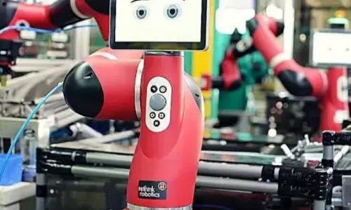 यूपी की रोबोटिक कंपनी एडवर्ब बनी देश की सबसे बड़ी रोबोट कंपनी, दे रही है करोड़ों का टर्नओवर