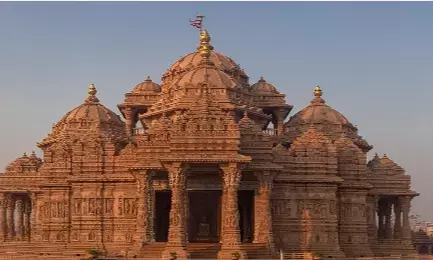 दिल्ली के अक्षरधाम मंदिर के पास ड्रोन उड़ाने के आरोप में बांग्लादेशी महिला पर मामला दर्ज