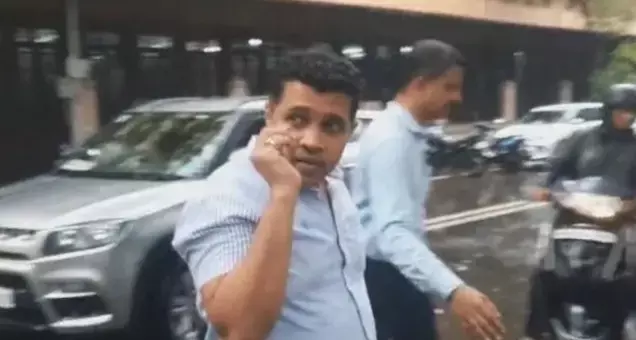 प्रवर्तन निदेशालय ने आय से अधिक संपत्ति मामले में नौकरशाह को किया गिरफ्तार प्रवर्तन निदेशालय ने आय से अधिक संपत्ति मामले में नौकरशाह को किया गिरफ्तार