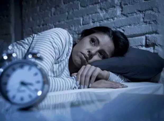 6 खाद्य पदार्थ जो आपको बेहतर नींद में करेंगे मदद 6 खाद्य पदार्थ जो आपको बेहतर नींद में करेंगे मदद