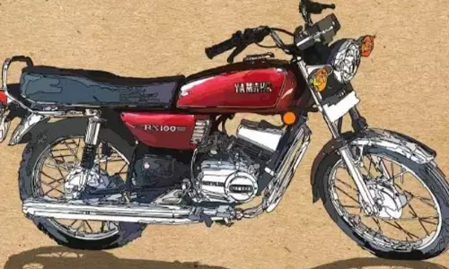 यामाहा RX100 वापसी के लिए तैयार? जानिए विशेषताएं