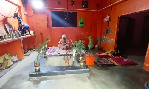 बिजनौर में सडभंग भूतनाथ लाठी वाले बाबा का आश्रम बना लोगों की आस्था का केंद्र बिजनौर में सडभंग भूतनाथ लाठी वाले बाबा का आश्रम बना लोगों की आस्था का केंद्र