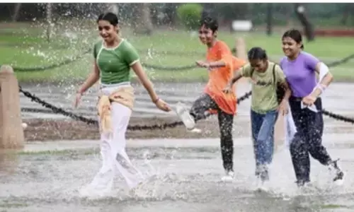 बारिश की वजह से कई राज्यों में यातायात हुआ बाधित आईएमडी ने जारी किया अलर्ट