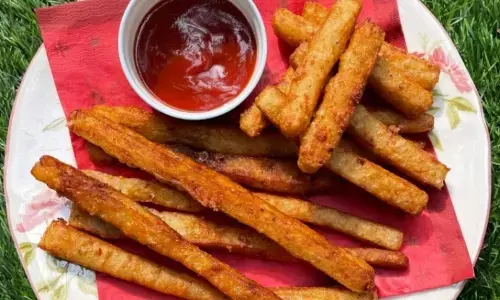 आलू स्टिक: अपने दिन की शुरुआत गर्म चाय, आलू स्टिक से करें, रेसिपी देखे यहां