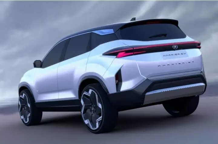 Tata Harrier EV का आधिकारिक तौर पर खुलासा: कीमत, फीचर्स और बहुत कुछ!