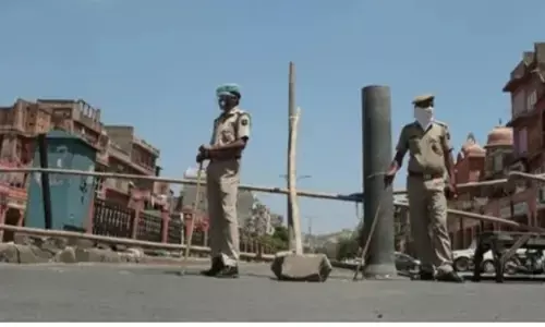 किशोरी और महिला के भागने के बाद बीकानेर जिले में मचा राजनीतिक बवाल किशोरी और महिला के भागने के बाद बीकानेर जिले में मचा राजनीतिक बवाल