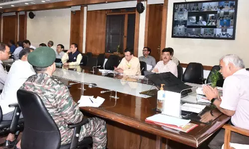 मुख्य सचिव ने सभी मण्डलायुक्तों, जिलाधिकारियों एवं एसएसपी के साथ साप्ताहिक समीक्षा बैठक कर दिये जरूरी दिशा-निर्देश