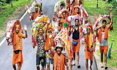 कांवर यात्रा 2023:गुरुग्राम डीसी ने पुलिस,एनएचएआई को कांवरियों के लिए लेन बनाने का दिया निर्देश कांवर यात्रा 2023:गुरुग्राम डीसी ने पुलिस,एनएचएआई को कांवरियों के लिए लेन बनाने का दिया निर्देश