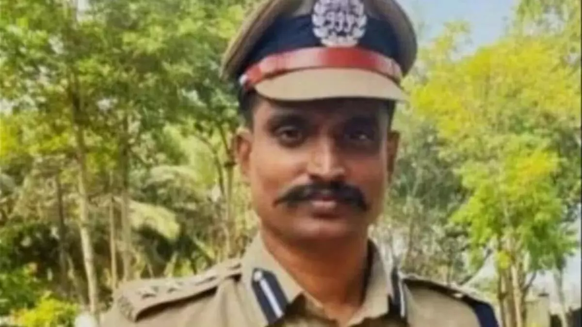 कोयंबटूर में DIG सी विजयकुमार ने खुद को गोली मारकर की आत्महत्या