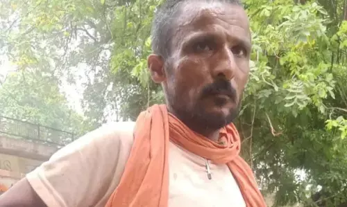 रायबरेली में पैर का इलाज कराने गए मरीज का कर दिया पेट का ऑपरेशन? CMS ने दिए जांच के आदेश रायबरेली में पैर का इलाज कराने गए मरीज का कर दिया पेट का ऑपरेशन? CMS ने दिए जांच के आदेश