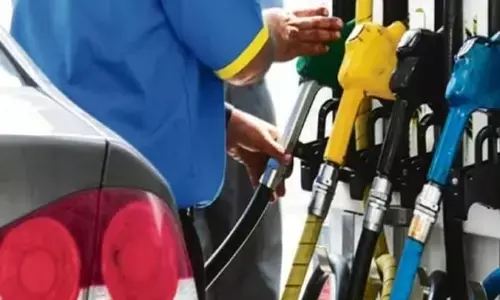 पेट्रोल-डीजल की कीमत 7 जुलाई, 2023:जानिए अपने शहर में सबसे सस्ता रेट पेट्रोल-डीजल की कीमत 7 जुलाई, 2023:जानिए अपने शहर में सबसे सस्ता रेट