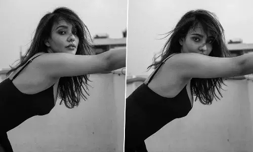 Neha Sharma Sexy Photos: Neha Sharma ने Sexy बॉडीकॉन में बिखेरा जलवा, हॉटनेस देख यूजर्स के उड़े होश