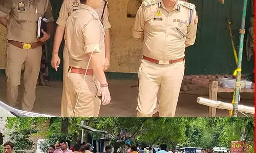 अयोध्या में शादी टूटी तो लड़की के चेहरे पर फेंका तेजाब, हालत गंभीर अयोध्या में शादी टूटी तो लड़की के चेहरे पर फेंका तेजाब, हालत गंभीर