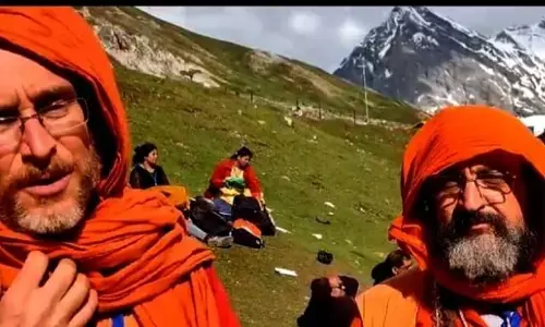 स्वामी विवेकानन्द के नक्शेकदम पर चलते हुए दो अमेरिकी नागरिकों ने की अमरनाथ यात्रा